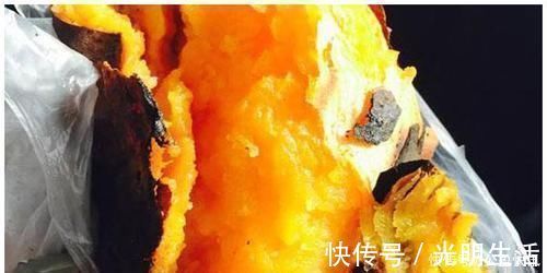 亲爱的|经常便秘的人，不妨多吃五类食物，帮助润滑肠道，排便通畅人舒服