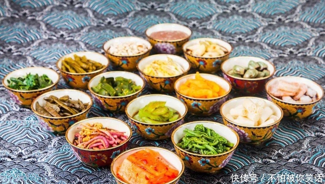 美食|专研故宫美食40年,80余篇御膳档案,她用一本书揭秘宫廷生活!