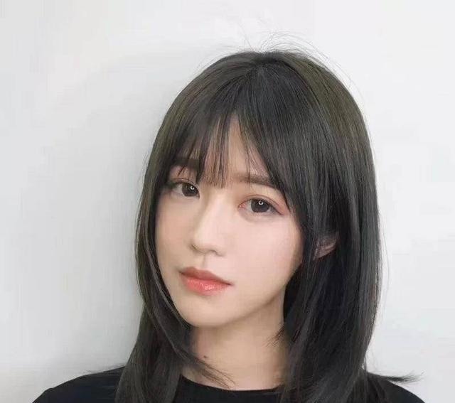 短发 初冬超火的几款发型,初恋发秒变邻家妹妹,一举击中直男的心!