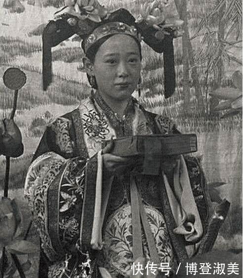 美女|珍贵!6张镜头下真实的清朝美女,最后一张美的脱俗了