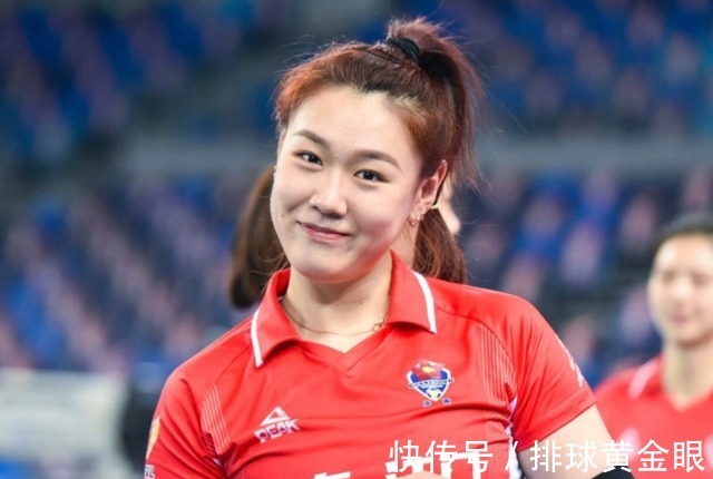 龚翔宇|女排全明星赛海报出炉!丁霞占据C位,李盈莹龚翔宇代表红蓝两队