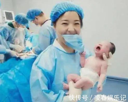 漂亮姐姐|“渣男宝宝”横空出世,狂“撩”护士姐姐,网友:必成大器