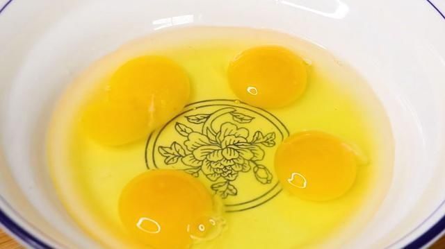 女性朋友|早餐鸡蛋这样吃最补，几分钟搞定，隔天吃1回，脸色红润身体棒