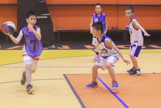 男孩1年长17厘米,医生:有这个好习惯,长个不发愁