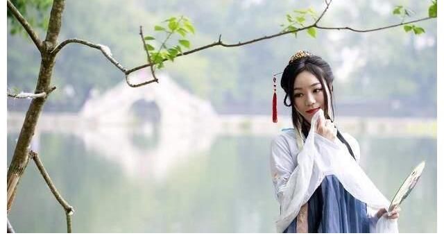 许易&几本看完后严重怀疑这就是作者亲身经历的小说，内容太过于真实了