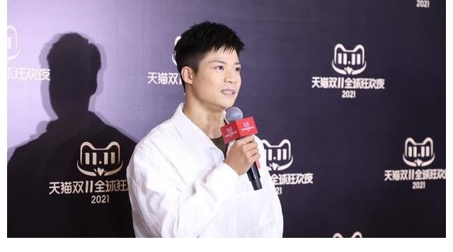 從脫口秀大會(huì)到脫口秀跨年，李誕成功的這幾個(gè)點(diǎn)你GET到了嗎？