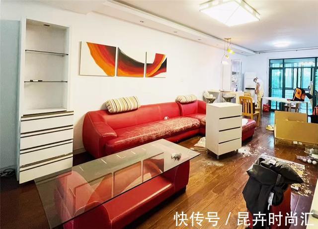 油污|杭州姑娘买下老房嫌太脏,请7名保洁师打扫清理,网友:太专业了