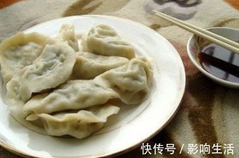 白菜包饺子放入它,简直就是人间极品,价格低廉还美味