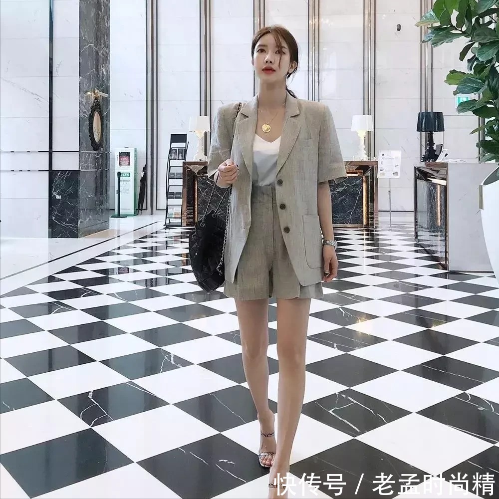 西装|西装+短裤,显瘦又气质,穿西装也不再死板