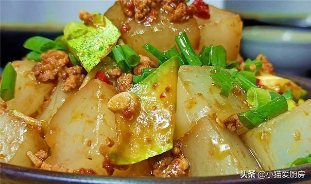 凉拌|想吃炒凉粉不用去外边买，教你在家做，炒出的味道不比外边的差