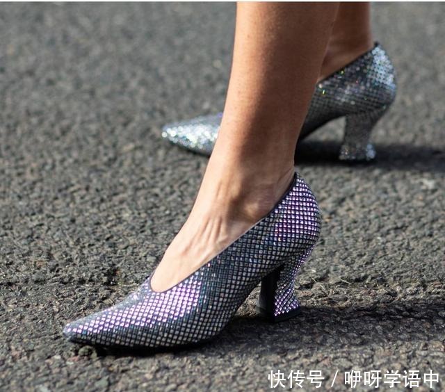 时装精|漂亮高跟鞋是职场人好伙伴，穿出都市女郎摩登感