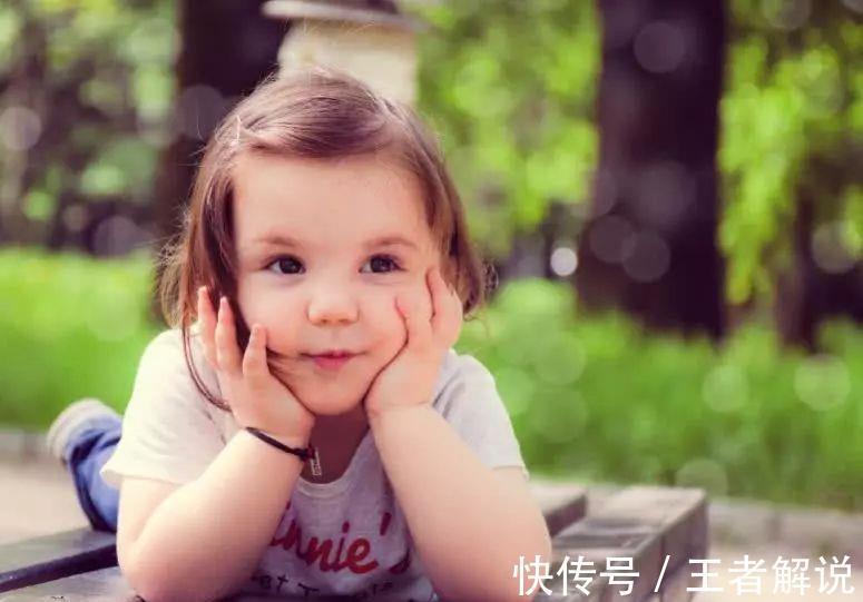 小事|不想让孩子从小就近视,专家表示:父母要从这些小事做起