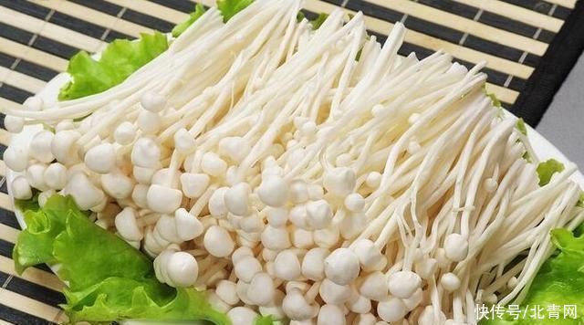 胃液連金屬都能溶解，卻無(wú)法消化金針菇？