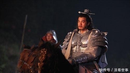 项羽|项羽为何会败? 韩信道出8个字, 但郭嘉却只道出1个字