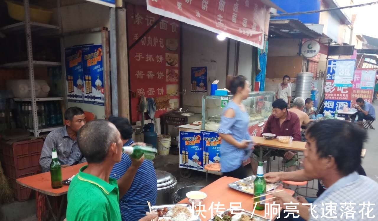 啤酒|为什么有的工人，午餐和晚餐喜欢配一瓶啤酒得知原因，有点无奈！