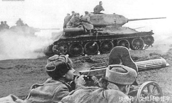 苏军|苏军对日作战为何突然提前?偷鸡不成,杜鲁门这牛吹的太致命