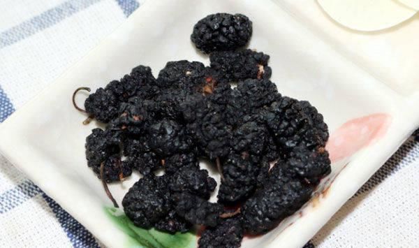 尿液里出现大量泡沫,暗示什么问题是肾病了答案或没那么简单
