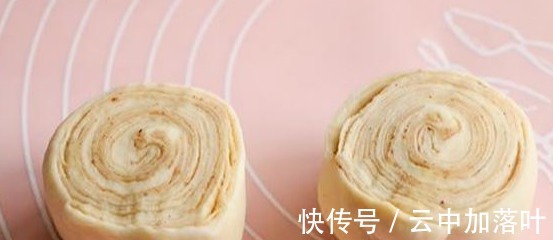 油皮|做烧饼原来这么简单,外酥里嫩咸中带甜,吃一口香掉牙,太好吃了!