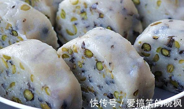 黑豆糕|夏天湿气重，补药一堆，不如吃它一块，清爽粉糯，凉吃更带劲！