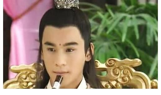 好尴尬,乔振宇、于文文、傅菁参加《开拍吧》,居然没导演选择