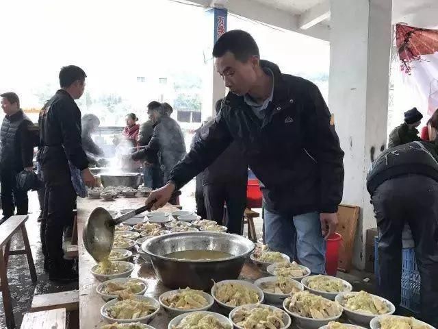 那些年在汤阴农村吃席的情景，你还记得吗？