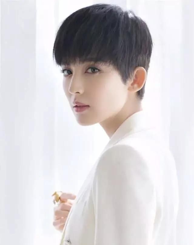 锁骨卷|男生公认的女生最丑的发型,严重拉低颜值