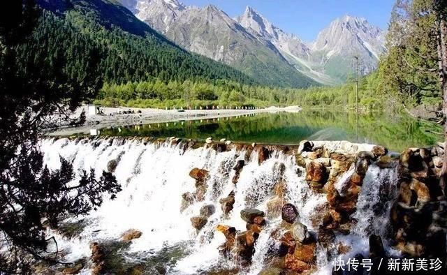 踏春赏花观雪山，毕棚沟深度2日游你该这样玩