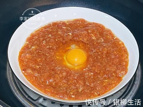 肉末蒸鸡蛋|夫妻俩的极简晚餐,2荤1素,花不到20块,全部光盘一点不浪费