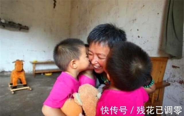 张大姐|奇闻:45岁高龄宝妈怀上三胞胎,不顾反对生下,三年后生活如此