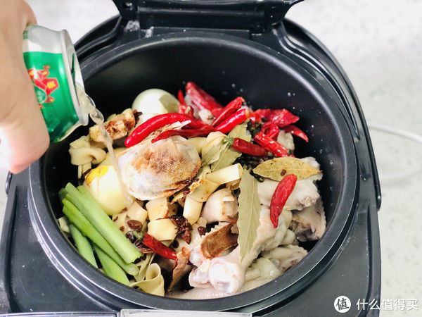 懒人版|“懒人版”卤味儿，家有电饭煲就能做，荤素搭配，让你一次吃个够
