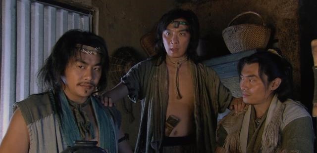 劫富不|宋江一句话暴露自己真面目,“劫富济贫”只是口号,只劫富不济贫