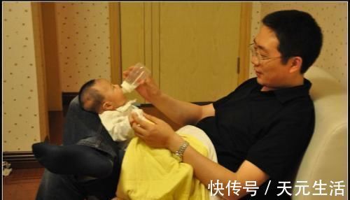 外八字|老公半夜总是戳刚出生女儿，宝妈装睡观察，背后原因令她泪目