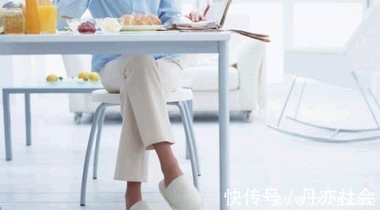 怀孕期间|孕中晚期4个小动作最易伤害胎儿,很多孕妈还在做