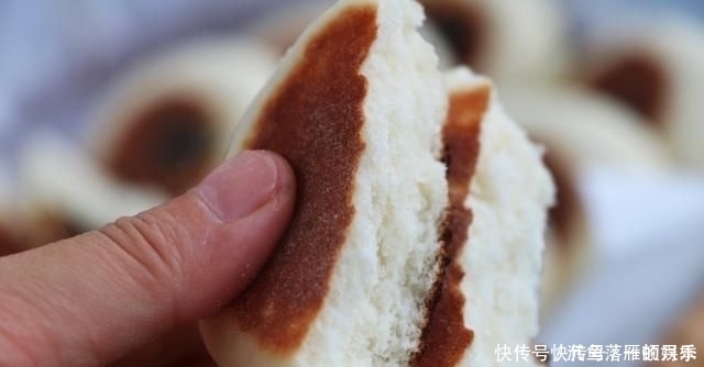 它不是面包却比面包好吃,不加一滴油,健脾养胃易消化,老少皆宜