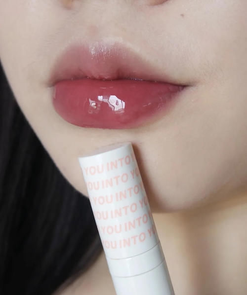 唇釉 “深唇女人”公认值得入手的4款口红,你不会都没有吧