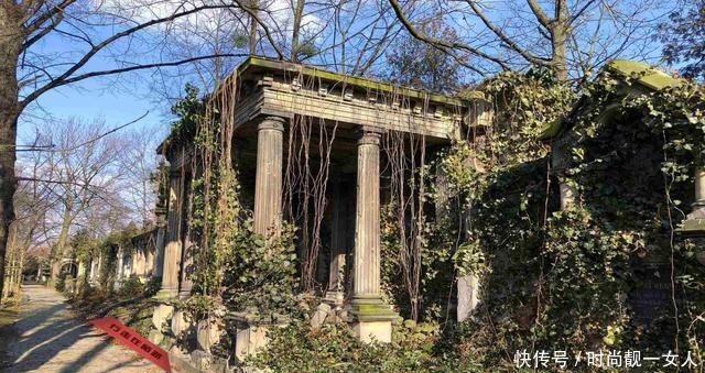 公墓|永不搬迁的市区公墓10万坟墓堆叠12层,城市变“纪念馆”