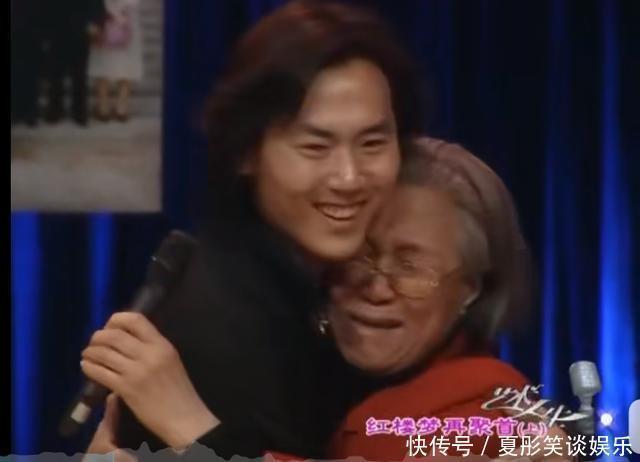 袭人$她演活了刘姥姥,20年后与板儿相见抱头痛哭,88岁还想演戏