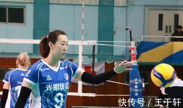 少女|28岁女排前国手退役,从天才少女到泯然众人,不能吃苦被郎平放弃