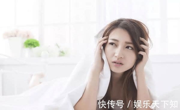 胀闷感|肝脏好坏，影响睡眠质量！睡觉出现4个反应，暗示你的肝要养