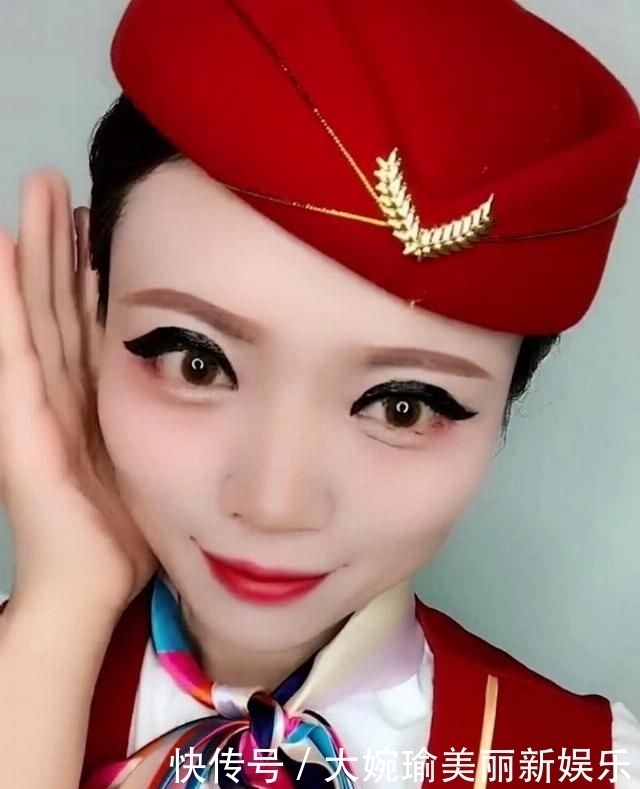 毛病|空姐画眼线被男朋友吐槽“画得太粗”,睁眼之后网友没毛病