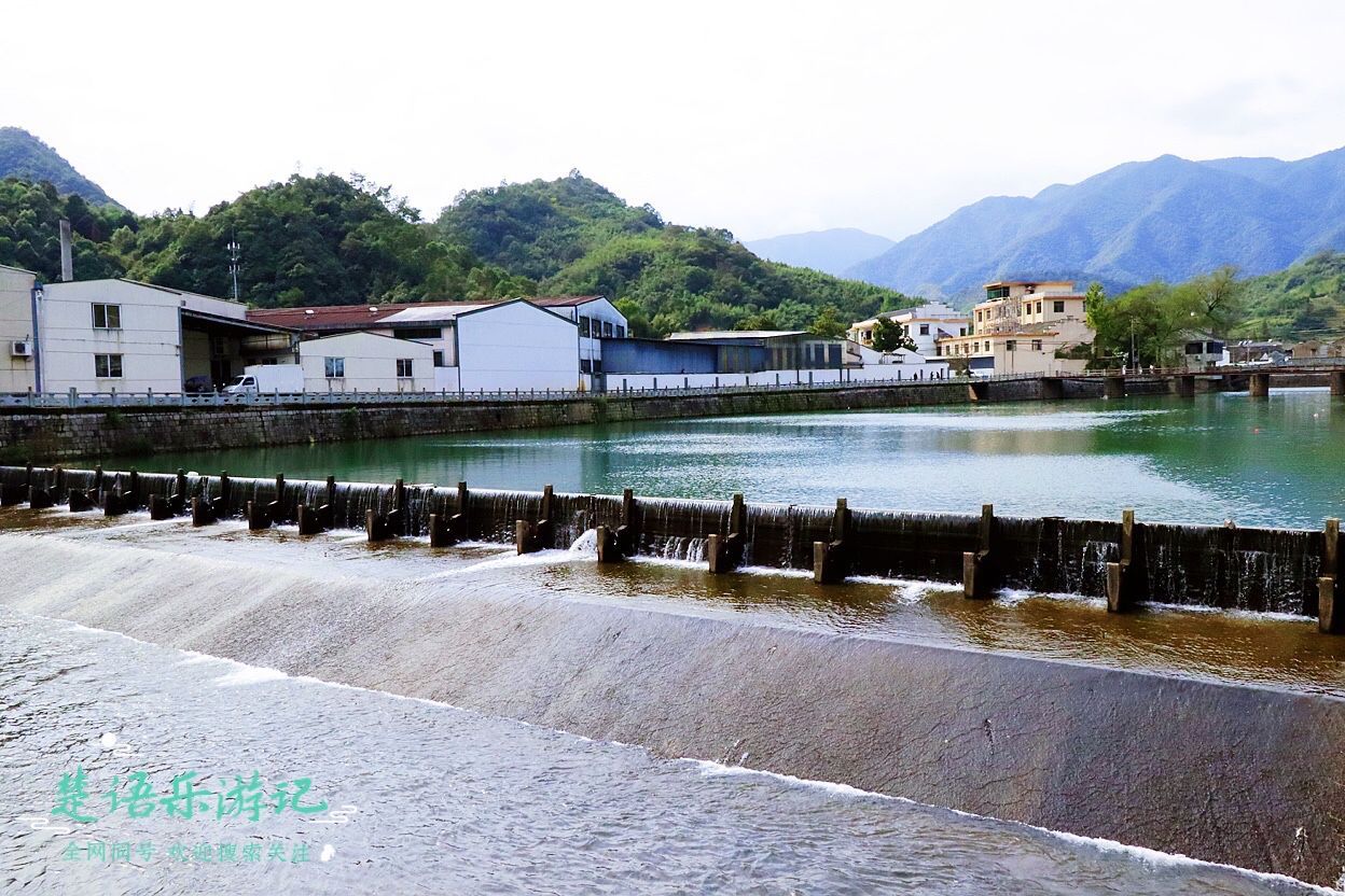 宁波|号称剡溪畔最美古村之一，浙江这个乡村山明水秀，成宁波热门景点