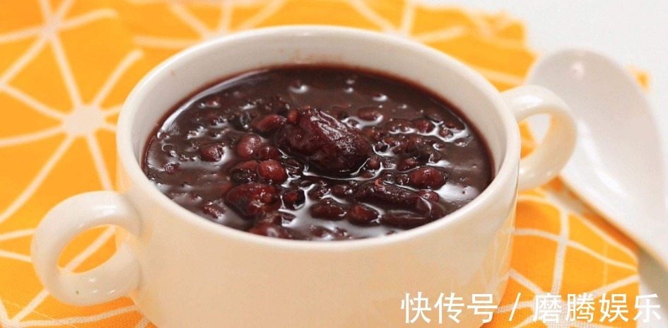 养生|吃千吃万不如“粥一碗”,天然的“阿胶”,女性美成万人迷