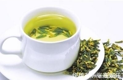 莲心碱|晚上翻来覆去睡不着？不妨用此物泡水喝，告别失眠，安稳一整晚！