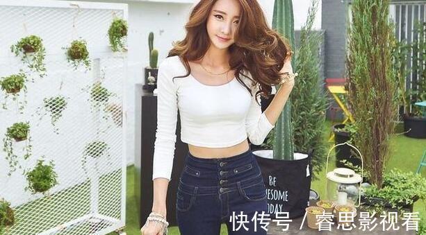 高跟鞋|美女穿搭：紧身牛仔裤，白皙肤色十分迷人，青春活力在四射！
