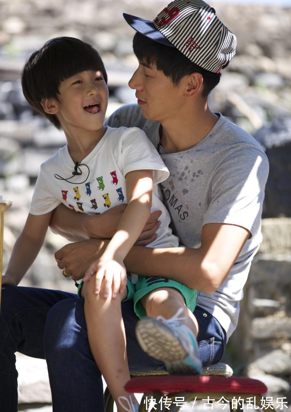 爸爸去哪儿|从“红遍全国”到“糊穿地心”,张亮才是资本玩弄的一颗棋子