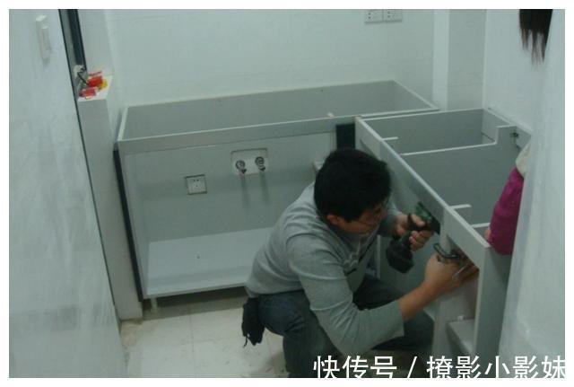 橱柜|厨房橱柜门安装有讲究,决定厨房实用性和长久性,别安装错了