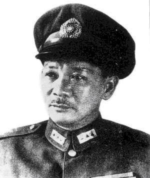 军长|他是铁军军长，十大元帅中有八位曾是其部下，为何最后成了国军上将