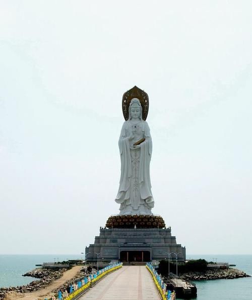 海南岛确实好，度假旅游是胜地，过冬养老最逍遥