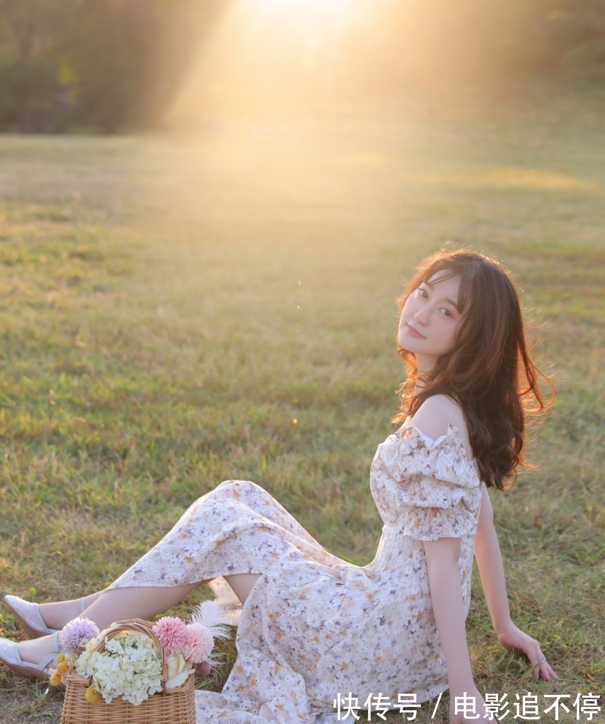 羞提#七言绝句:羞提昨夜无为事,欲再啸歌谁噤声?