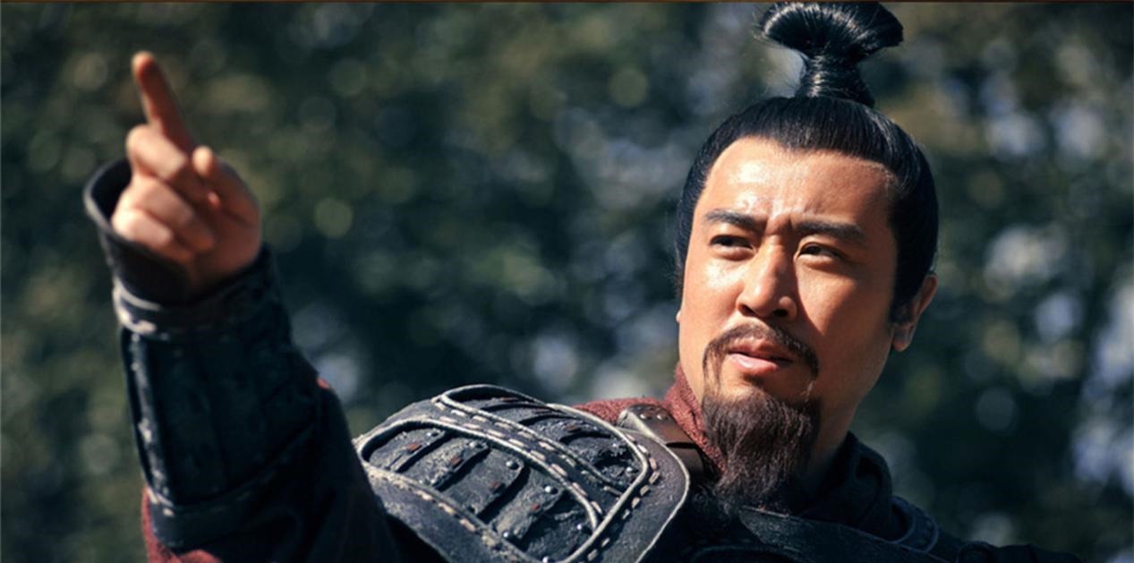 早已|如果刘备一统三国，会除掉两个功臣，诸葛亮早已看破！